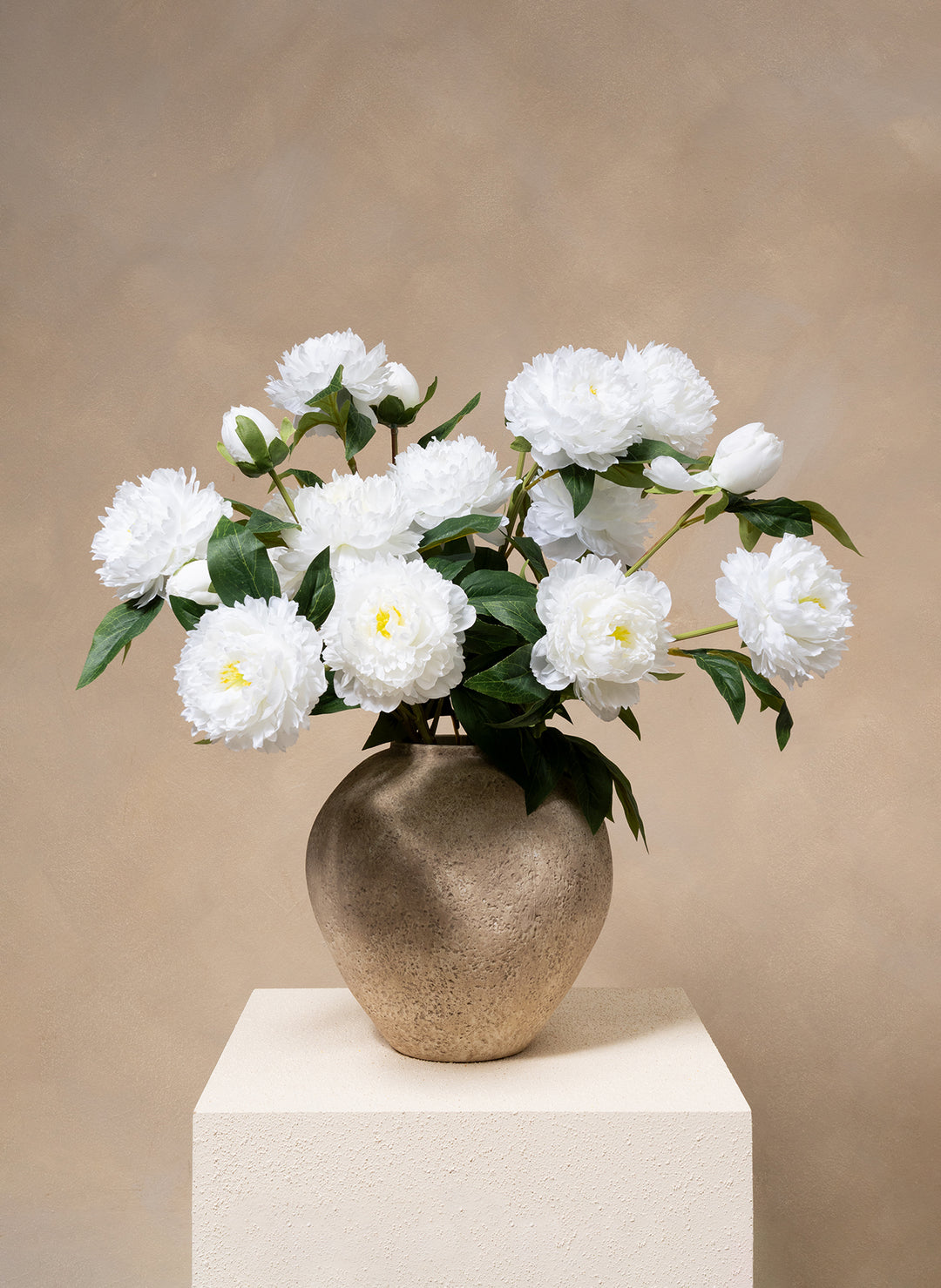 Zijden Pioenrozen - Wit (6 stengels/ 18 bloemhoofdjes)