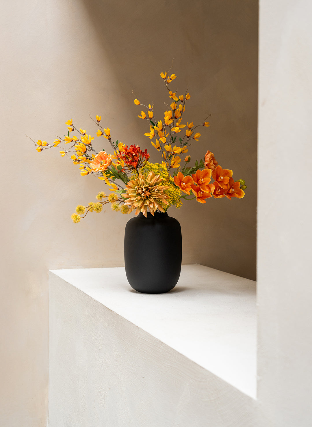 Nola Vaas XL - Mat Zwart