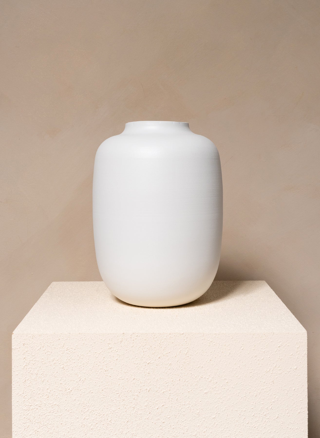 Nola Vaas XL - Mat Wit
